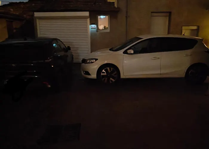 La Maison De L'impasse 3*